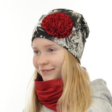 Bouquet Black Jerseym&uuml;tze mit roter Rosette